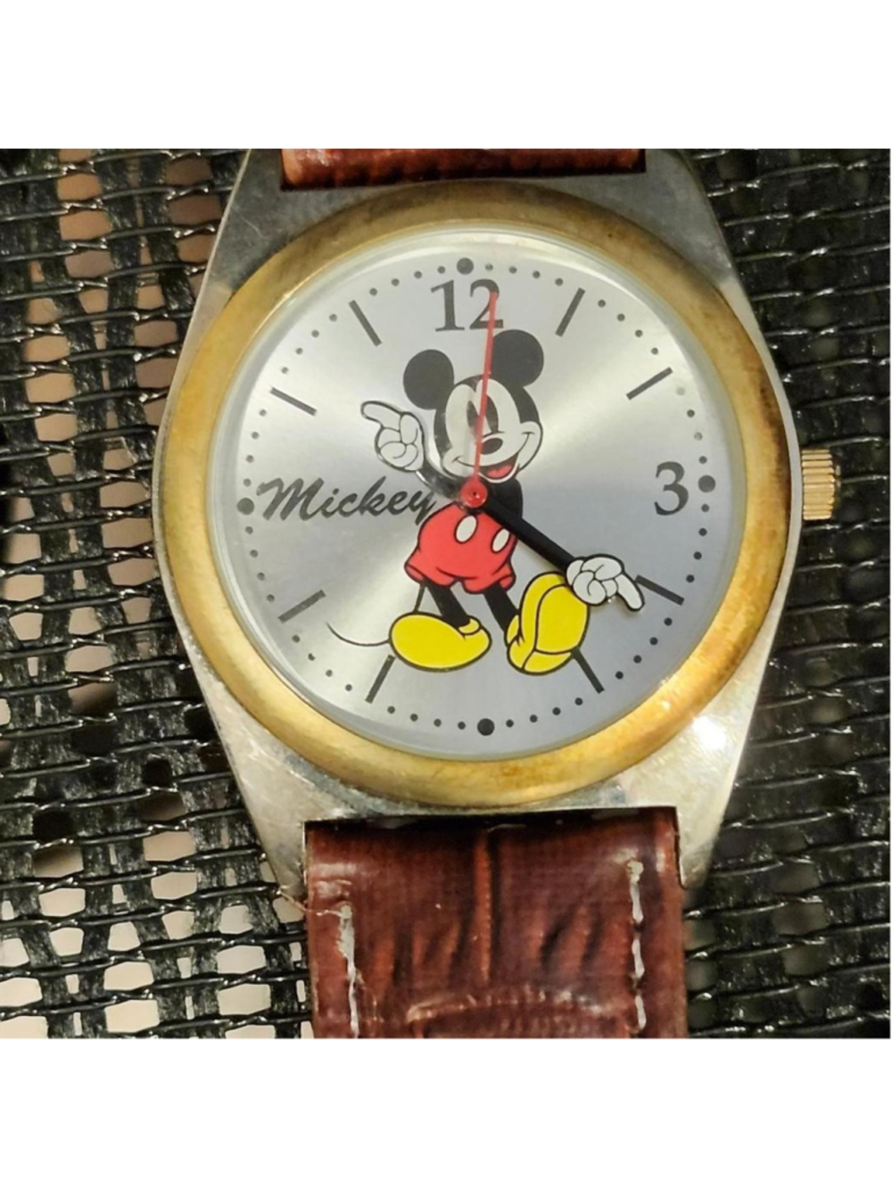 Vintage Y2K Disney Mickey Mouse watch with brown leather strap